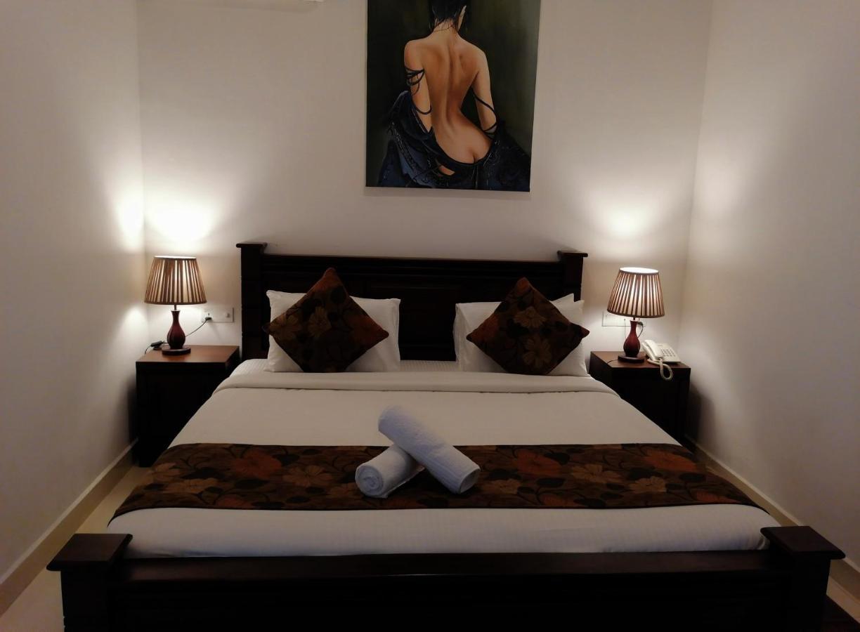 Hotel Bamiyan 캔디 외부 사진