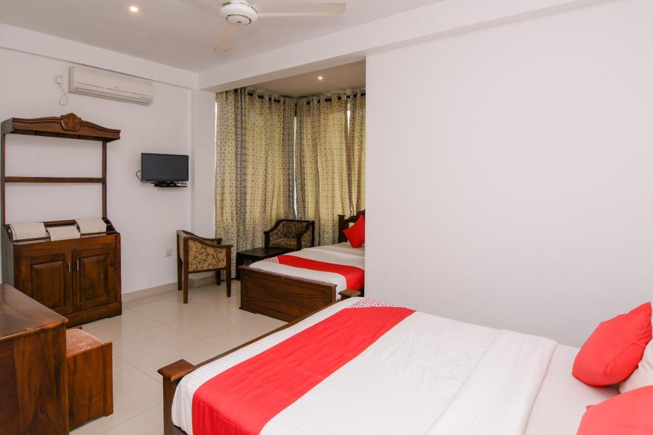 Hotel Bamiyan 캔디 외부 사진